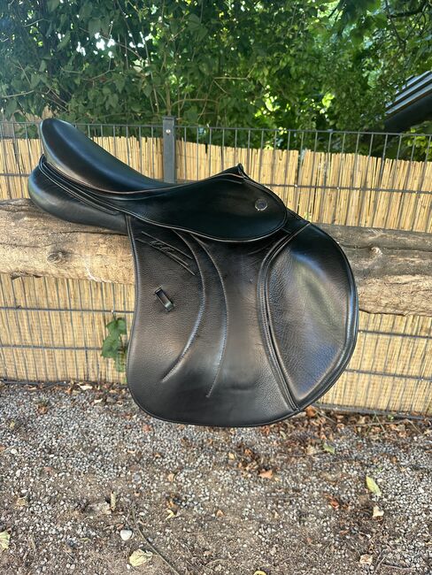 Butterfly Thomas Mühlbauer, Butterfly Thomas Mühlbauer, Vanessa Unterblümhuber, Jumping Saddle, Hebertsfelden, Image 2