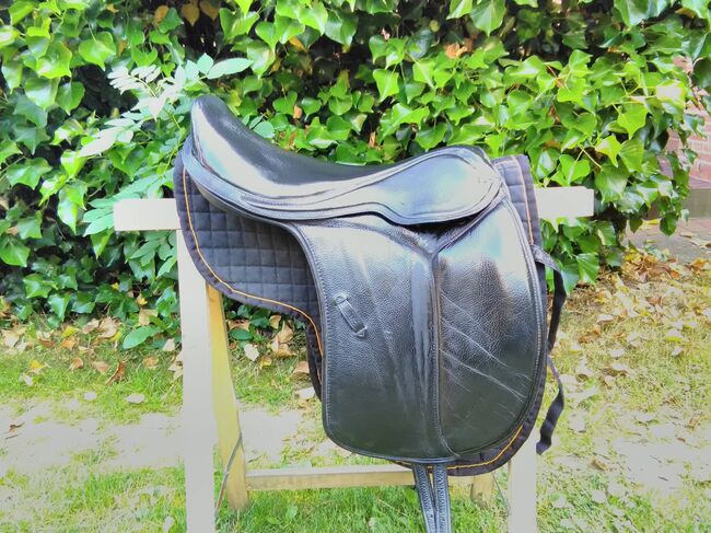 Sattel flexibel, keine Brückenbildung, Baloun C 1, Edda, Treeless Saddle, Hohn, Image 2