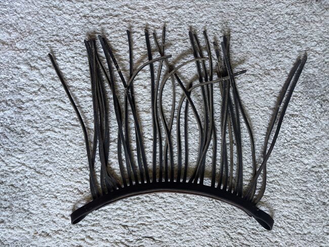 Fliegenfranzen - LEDER - Fliegenstirnband, Stefanie , Fly & Insect Control, Miesbach