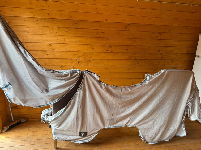 Ausreitdecke Fliegenschutz mit Halsteil, Kantrie, Sabine, Fly & Insect Control, Bülkau