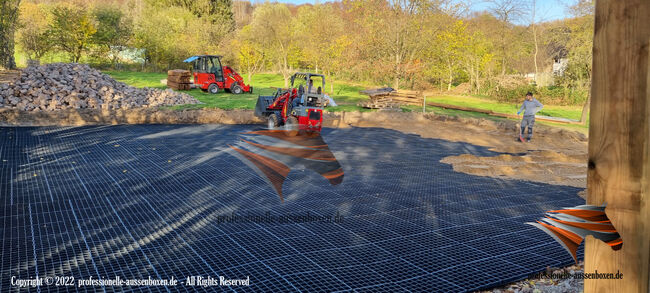 Verkauf von Kunststoffmatten - Paddockplatten, Paddockgitter, Rasengitter, Rasenwaben, Kiesgitter,, AUSSENBOXEN Paddockplatten - Rasengitter - Paddockmatten, AUSSENBOXEN, Horse & Stable Mats, Wałcz, Image 8