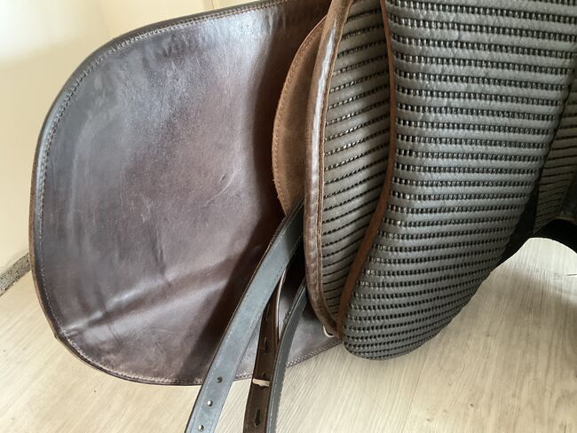 Freeform SB Dressage 17“ braun, Freeform Dressage, Anne, Treeless Saddle, Oranienburg, Image 8