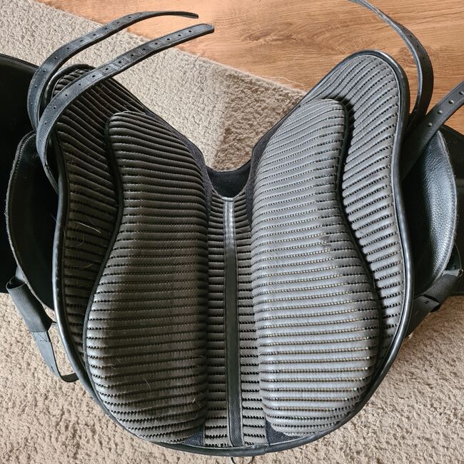 Freeform Sattel 16,5 XSB, Freeform Dressage, Filomena Zapfe, Dressage Saddle, Garbsen, Image 2