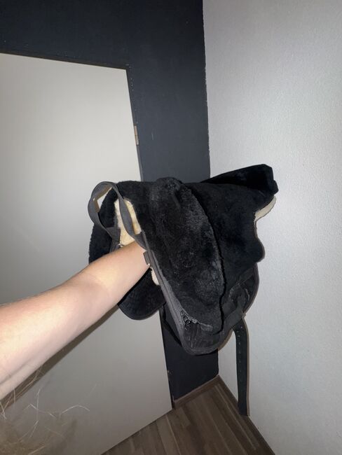 Fellsattel, Felix Bühler, Sheryl Helbling, Lambskin Pad, Lauerz