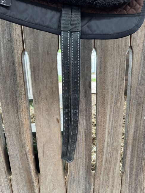 Fellsattel WB Christ, Christ Fellsattel WB, Melissa, Lambskin Pad, Hannover, Image 2