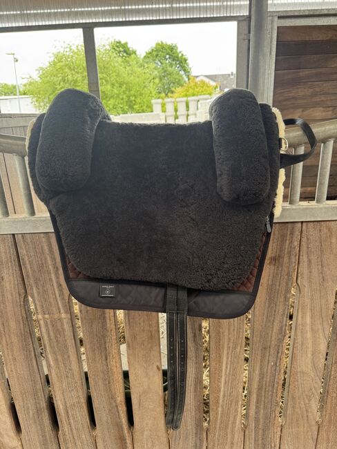 Fellsattel WB Christ, Christ Fellsattel WB, Melissa, Lambskin Pad, Hannover