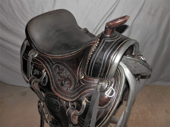 Gaited western saddle 16”, Elvaldo Sousa Elvaldo Sousa, Allison Hargis, All Purpose Saddle, Whitwell TN, Image 5