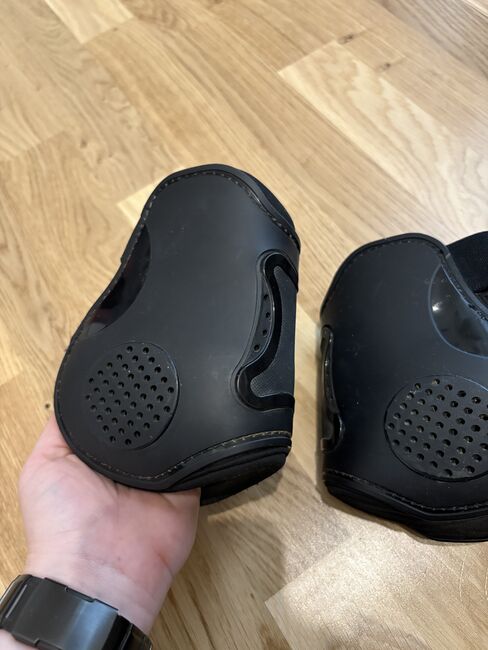 Gamaschen/Streichkappen Airflow, Felix Bühler Airflow, Alissa, Tendon Boots, Wien, Image 3
