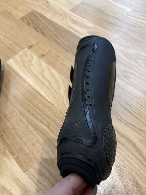 Gamaschen/Streichkappen Airflow, Felix Bühler Airflow, Alissa, Tendon Boots, Wien, Image 7