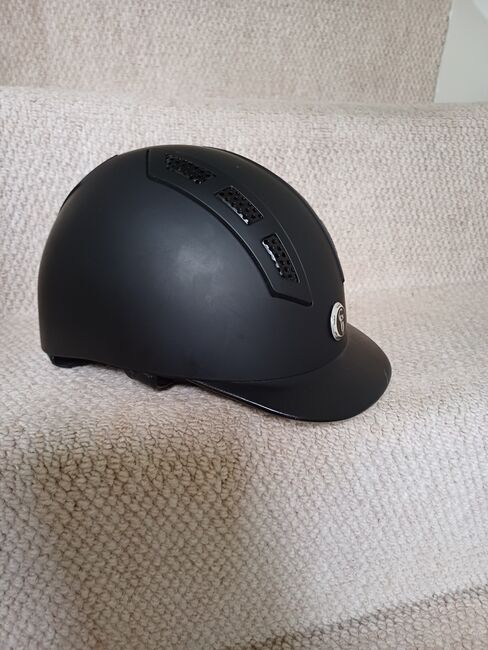 Gatehouse Riding Helmet, Gatehouse Chelsea Air Flow pro, Chris , Riding Helmets, Windsor, Image 3