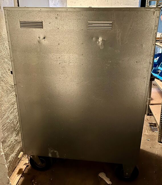 Turnierschrank Sattelschrank aus Metall verzinkt mit Rollen, Turnierschrank Sattelschrank aus Metall verzinkt mit Rollen, Sabrina, Tack Locker, Geisenheim, Image 3