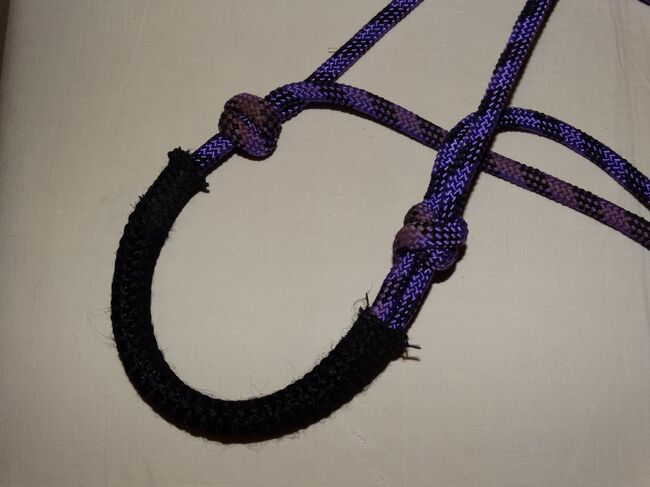 Knotenhalfter VB/WB Two Tone Optik lila schwarz Nase&Genick überzogen Cob/Full Vollblut/Warmblut, Knotenhalfter, Anne, Halters, Wahrenholz, Image 2