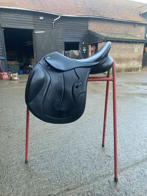 GFS 17.5 inch saddle, GFS, Alisha Purser, Siodła wszechstronne, High Wycombe , Image 2