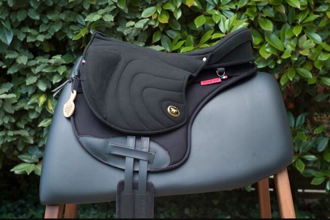 Ghost Cavallin Toscana Tango, baumlos mit Steigbügeln, Ghost Tango Cavallin, Jacqueline , Treeless Saddle, Mogendorf, Image 5