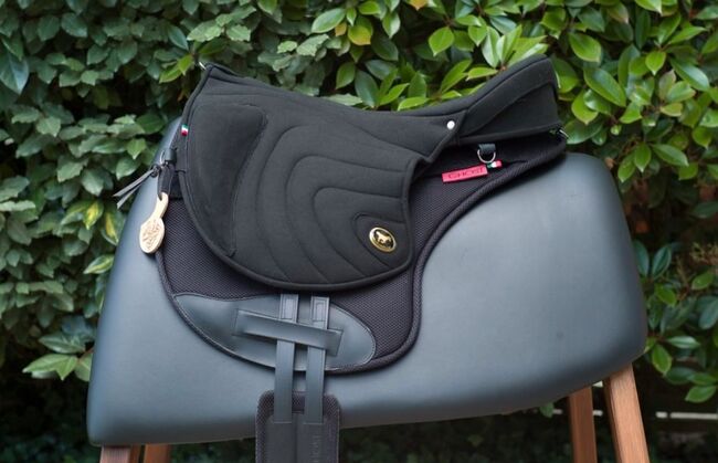 Ghost Cavallin Toscana Tango, baumlos mit Steigbügeln, Ghost Tango Cavallin, Jacqueline , Treeless Saddle, Mogendorf