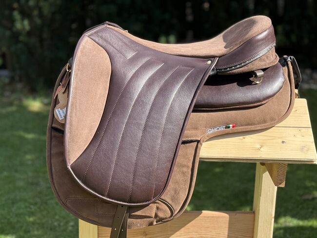 Ghost Sattel, baumlose vielseitige Sättel, TESTOPTION, Ghost Saddle, Reitverleih (Reitverleih), Treeless Saddle, Bocholt