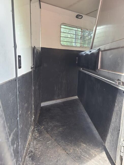 GN LQ Horse Trailer, Shadow Shadow, Sale/Trade, Other, Luverne, Image 6