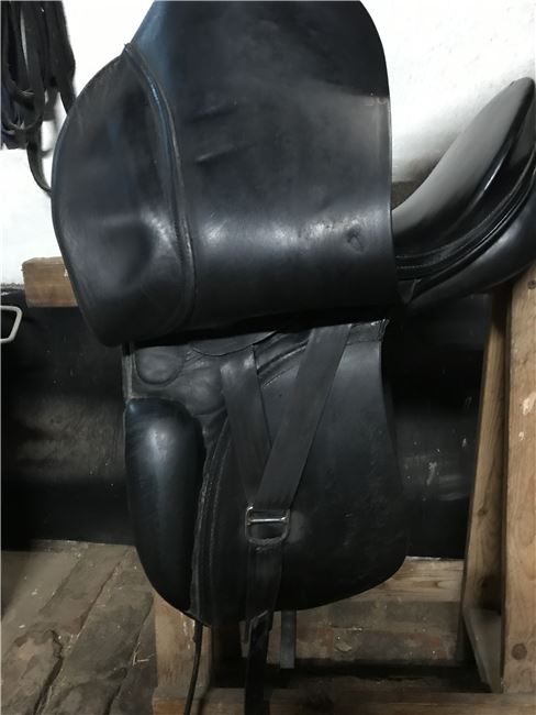 Gut erhaltener, bequemer und weicher Passiersattel, Passier Comfort, Katharina Klein, Dressage Saddle, Wildeshausen , Image 2