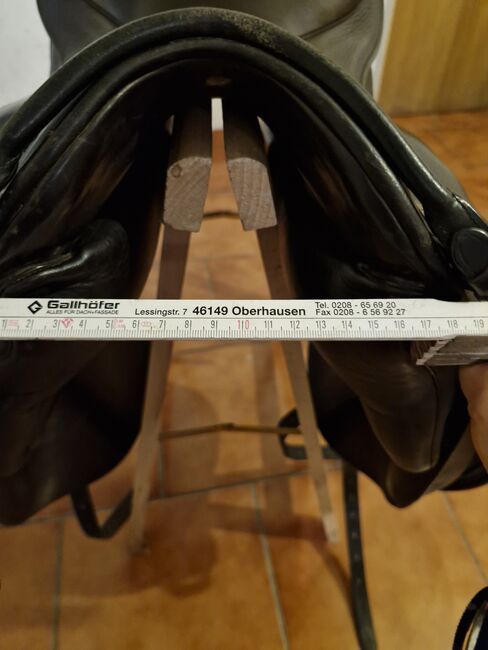 Guterhaltener Sommer Esprit, Sommer Esprit, Svenja, Dressage Saddle, Oberhausen, Image 4