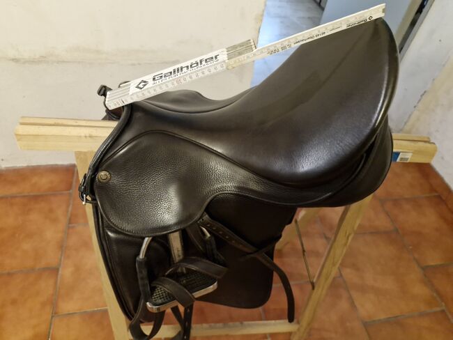 Guterhaltener Sommer Esprit, Sommer Esprit, Svenja, Dressage Saddle, Oberhausen, Image 3