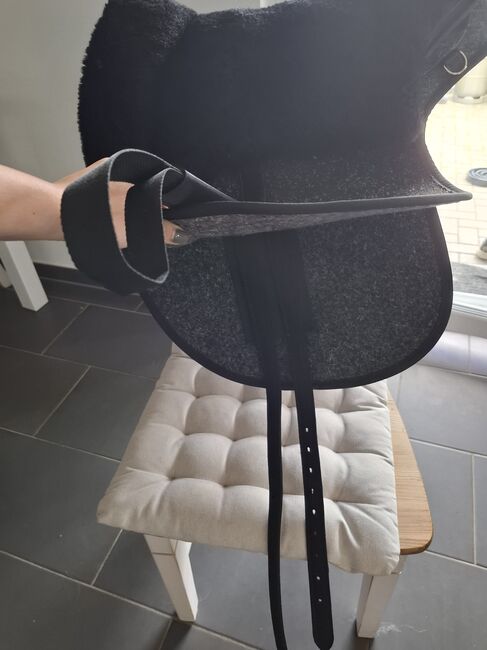 Grandeur Air Fellsattel, Grandeur Air, Sina Brochhagen , Lambskin Pad, Hohenleimbach, Image 6