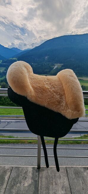Grandeur Fellsattel "FlowFinder" anthrazit, Grandeur FlowFinder, Andre, Fellsattel, Telfes im Stubai