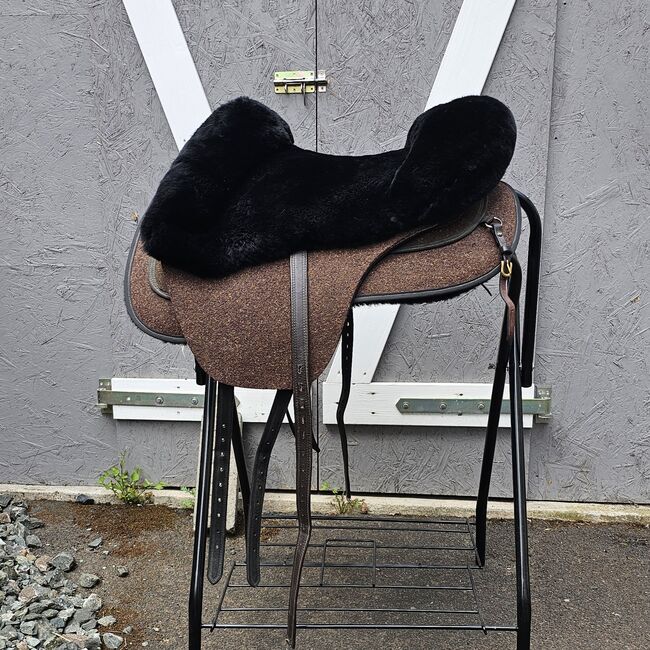 Grandeur Tomentum Fellsattel, Grandeur Tomentum, Eva Geißler , Lambskin Pad, Linden, Image 6