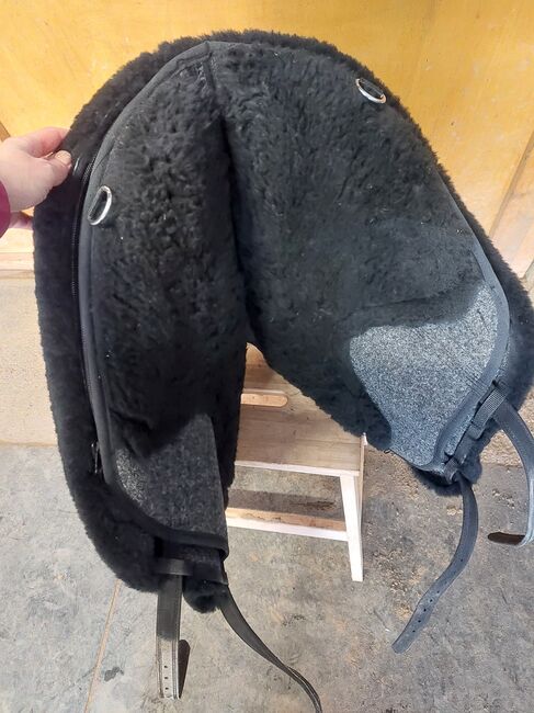 Grandeur Sattel, Andaluz light, Fellsattel, schwarz, Grandeur Andaluz light, Celine, Treeless Saddle, Neustadt, Image 4