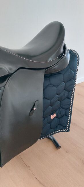 Toller VS Sattel Dressur 16 Zoll rosa Strass und rosegold Keder gepflegt!, Mareike K, All Purpose Saddle, Marsberg, Image 2