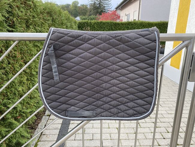 Graue Schabracke, For Horses, Julia, Dressage Pads, Billigheim 