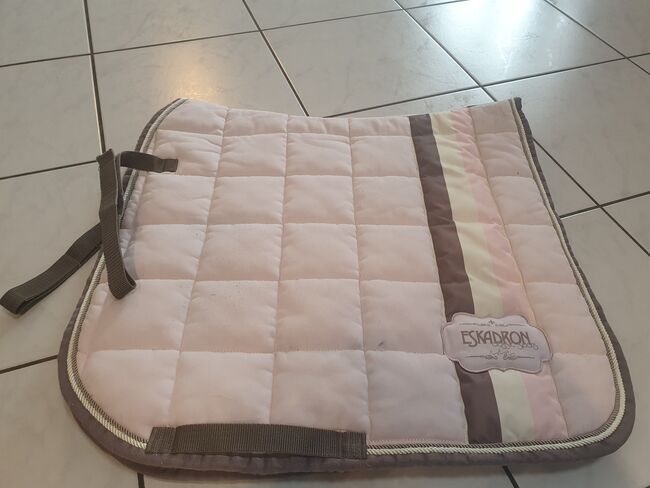 Big Square von Eskadron rosa DL, Eskadron  Big Square, Kiki, Dressage Pads, Burgwedel