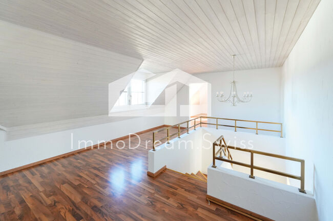 Grosszügige Landhausvilla 11.5 Zi., mit Pferdestall und 5 Garagen, Herr Mike Benz (MB Management and Consulting AG), Pferdeimmobilien, Reitnau, Abbildung 3