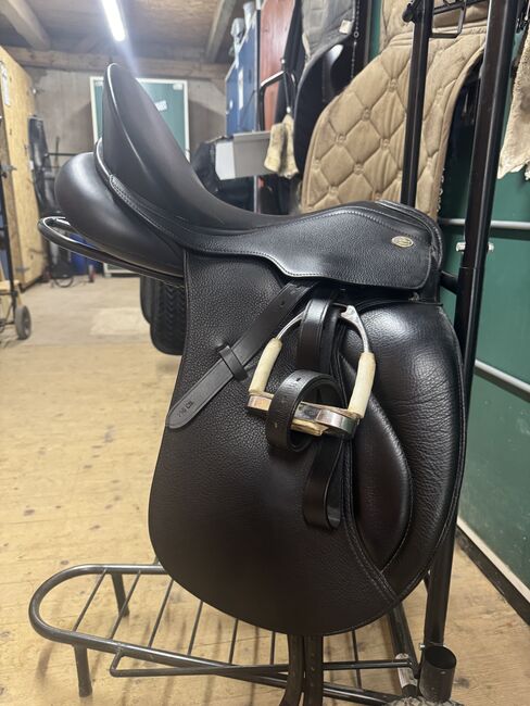 Horse & Passion Two, Horse & Passion Two, Domi, Dressage Saddle, Witzenhausen , Image 3