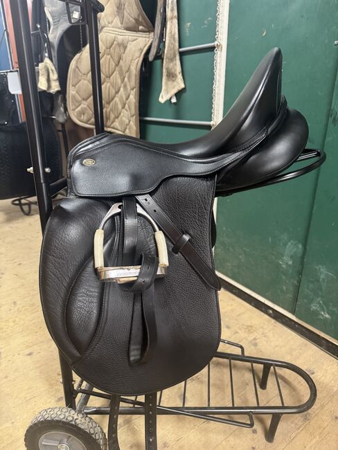 Horse & Passion Two, Horse & Passion Two, Domi, Dressage Saddle, Witzenhausen 