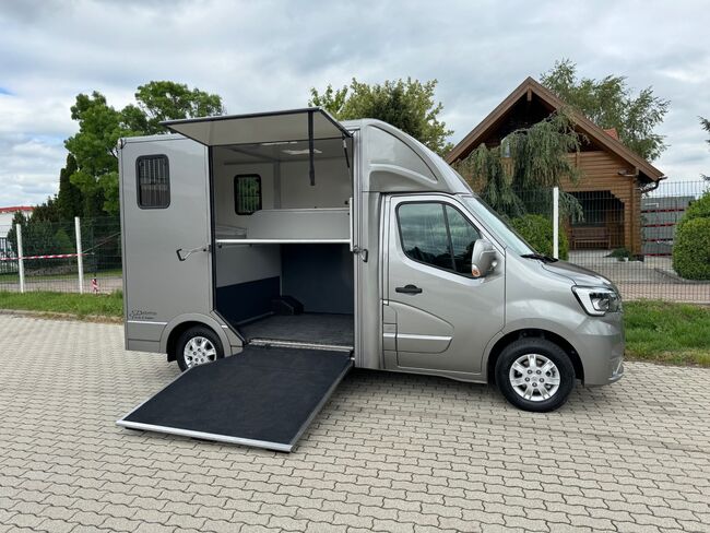 Pferdetransporter Neufahrzeug 3,5t B-Führerschein-LKW165 PS Klima, Dickenherr Dickenherr 2 Ride , Gerhard Strobel (Dickenherr Trucks und Trailers), Horse Trailers, Baden-Württemberg - Unterschneidheim, Image 4