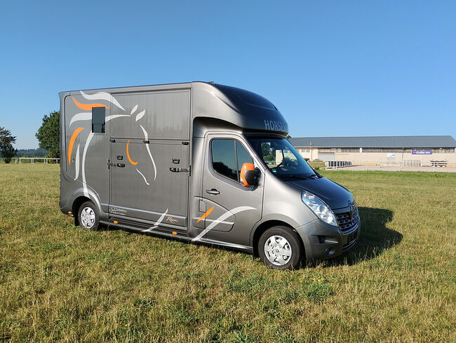 Pferdetransporter Roelofsen Automatik Nur 30.800KM Viehtransporter Selbstfahrer Horsevan, Roelofsen  Roelofsen, Gerhard Strobel (Dickenherr Trucks und Trailers), Horse Trailers, Baden-Württemberg - Unterschneidheim
