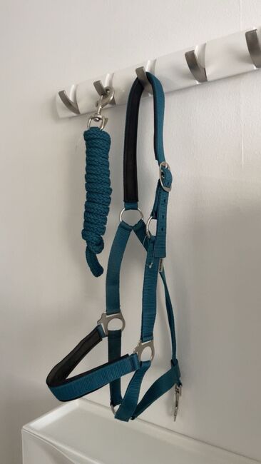 Halfter + Strick, Showmaster/Felix Bühler, Lia Lorenz, Halters, Therwil
