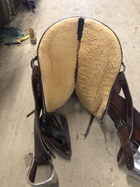 Handmade LJ Saddlery Roping Saddle, LJ, Catie Richardson, Western Saddle, Payson, Image 6