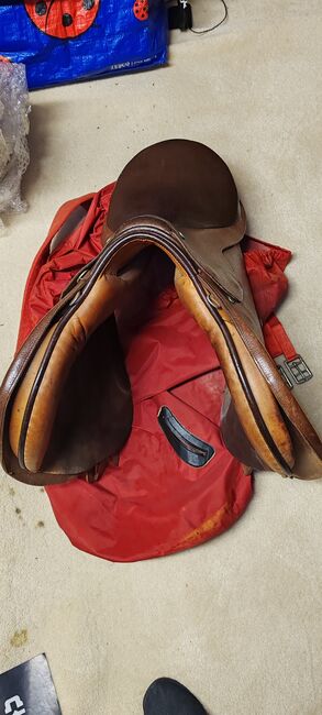 Hardly used saddle, Barnsby, Alison Peel, All Purpose Saddle, Writtle, Chelmsford, Image 2