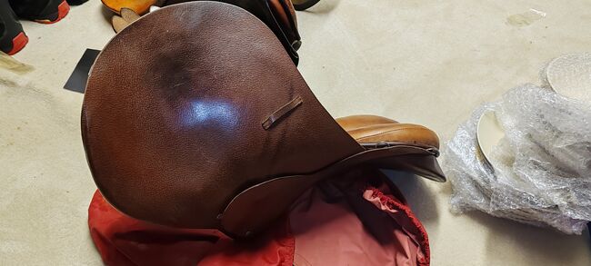 Hardly used saddle, Barnsby, Alison Peel, Siodła wszechstronne, Writtle, Chelmsford, Image 6
