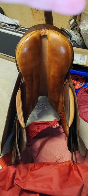 Hardly used saddle, Barnsby, Alison Peel, Siodła wszechstronne, Writtle, Chelmsford, Image 5