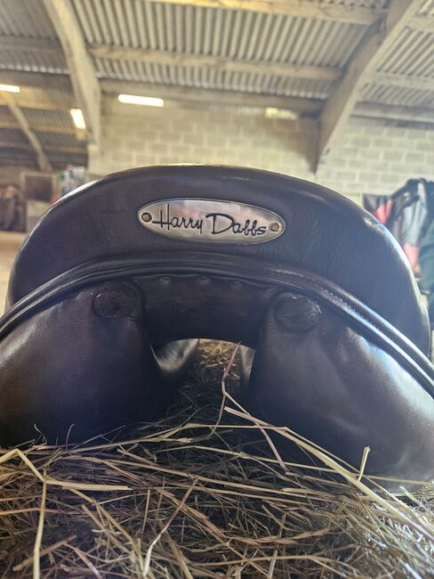 Harry Dabbs dressage saddle, Harry Dabbs, Tara Aitken , Siodła ujeżdżeniowe, Witney, Image 3