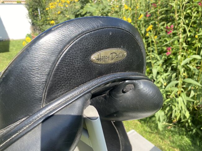 Harry Dabbs Dressursattel elegant 17,5 Zoll, Harry Dabbs Dressursattel elegant, Luisa Rothenhöfer, Dressage Saddle, Würzburg, Image 3