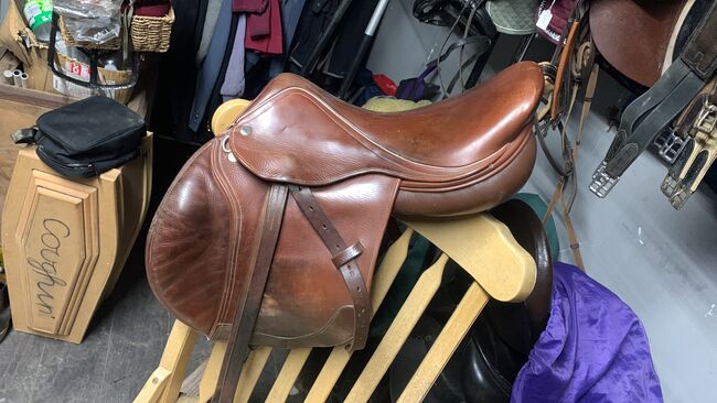 Harry Dabbs Jaguar, Harry Dabbs Jaguar, Jodie Chapman, Jumping Saddle, Monaghan, Image 2