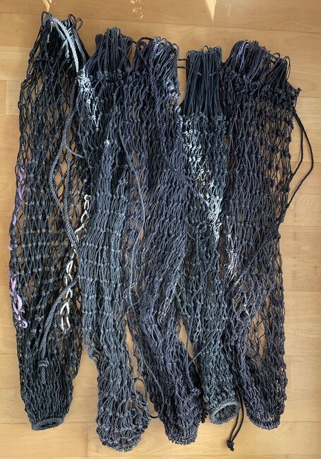 Heunetze groß, schwarz, Maschenweite ca. 3x3-4,5x4,5 cm, Diverse , Johanna , Hay Nets, Bags & Rags, Reutlingen 