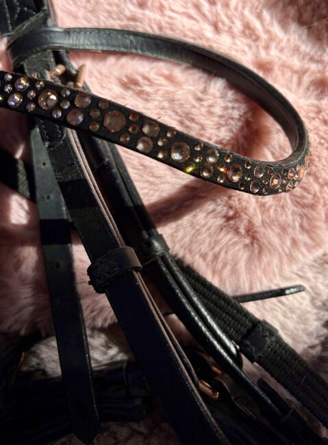 Heinick Lacktrense, Trense, Turnier, Lack, Strass, rosé, NEU, Heinick, Tanja Wolff, Bridles & Headstalls, Berlin, Image 4