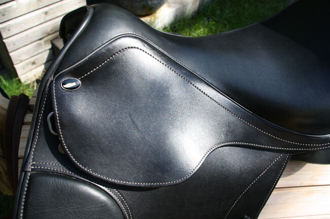 Hemano Dressursattel, Hemano Dressursattel, Jasmin Heuer, Dressage Saddle,  Hanau, Image 3