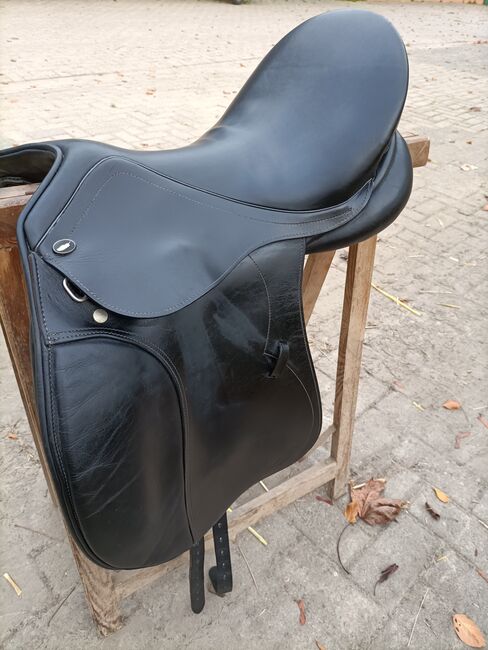 Dressursattel Hemano, Hemano Roxy Dressur, Stephanie , Dressage Saddle, Bissendorf, Image 2