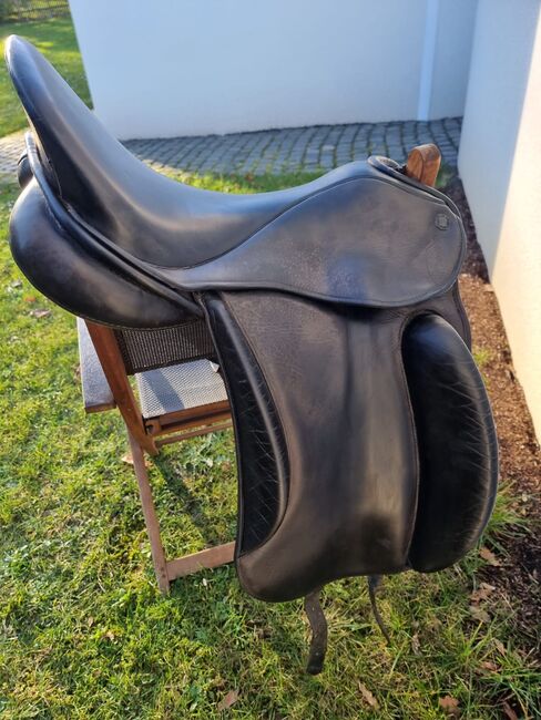 Hennig Dressursattel schwarz Maßsattel, Hennig, Jenny, Dressage Saddle, Duisburg, Image 15