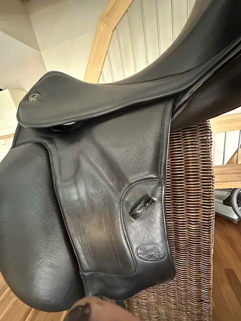 Hennig Dressur Sattel MFT mit Lack neuwertig, Hennig  MFT Monoblatt Klettpauschen Softsitz , Inge Willmann, Dressage Saddle, Nufringen, Image 15